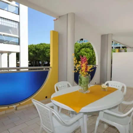 Apartamento Relaxing With Terrace And Pool In *