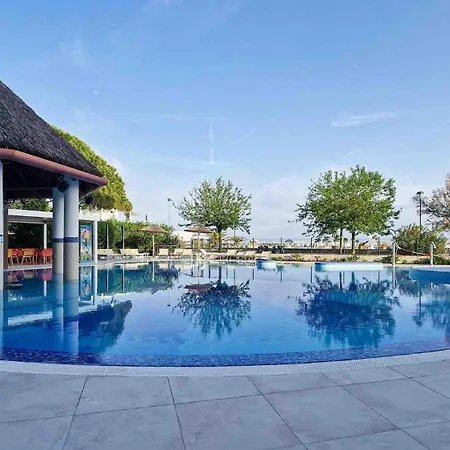 Apartment Relaxing With Terrace And Pool In