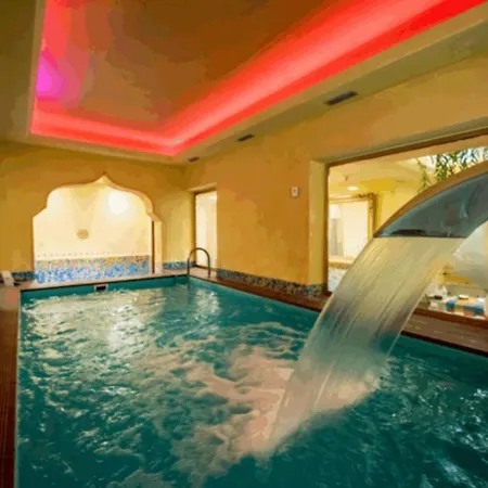 Relaxing With Terrace And Pool In Apartment Bibione
